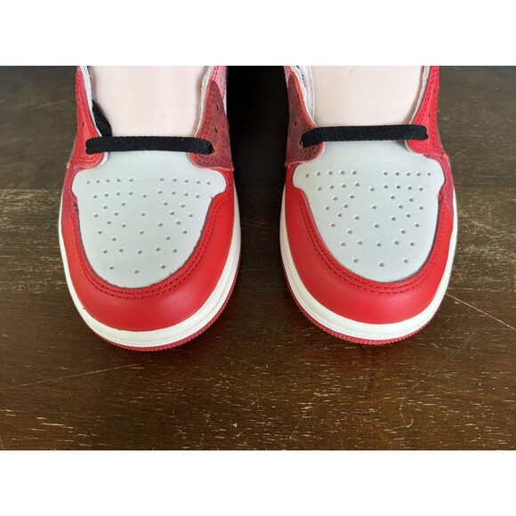 Nike Air Jordan 1 Retro OG High Across The Spider-Verse Men\'s Size 9 DV1748-601 main image 11